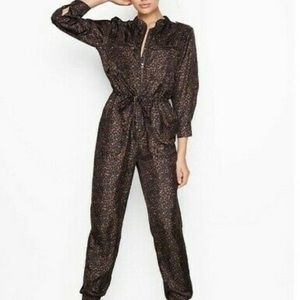 VICTORIA'S SECRET SPORT JUMPSUIT